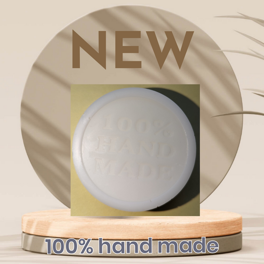 100% HAND MADE CIRCLE SOAP ( SHEA BUTTER ).