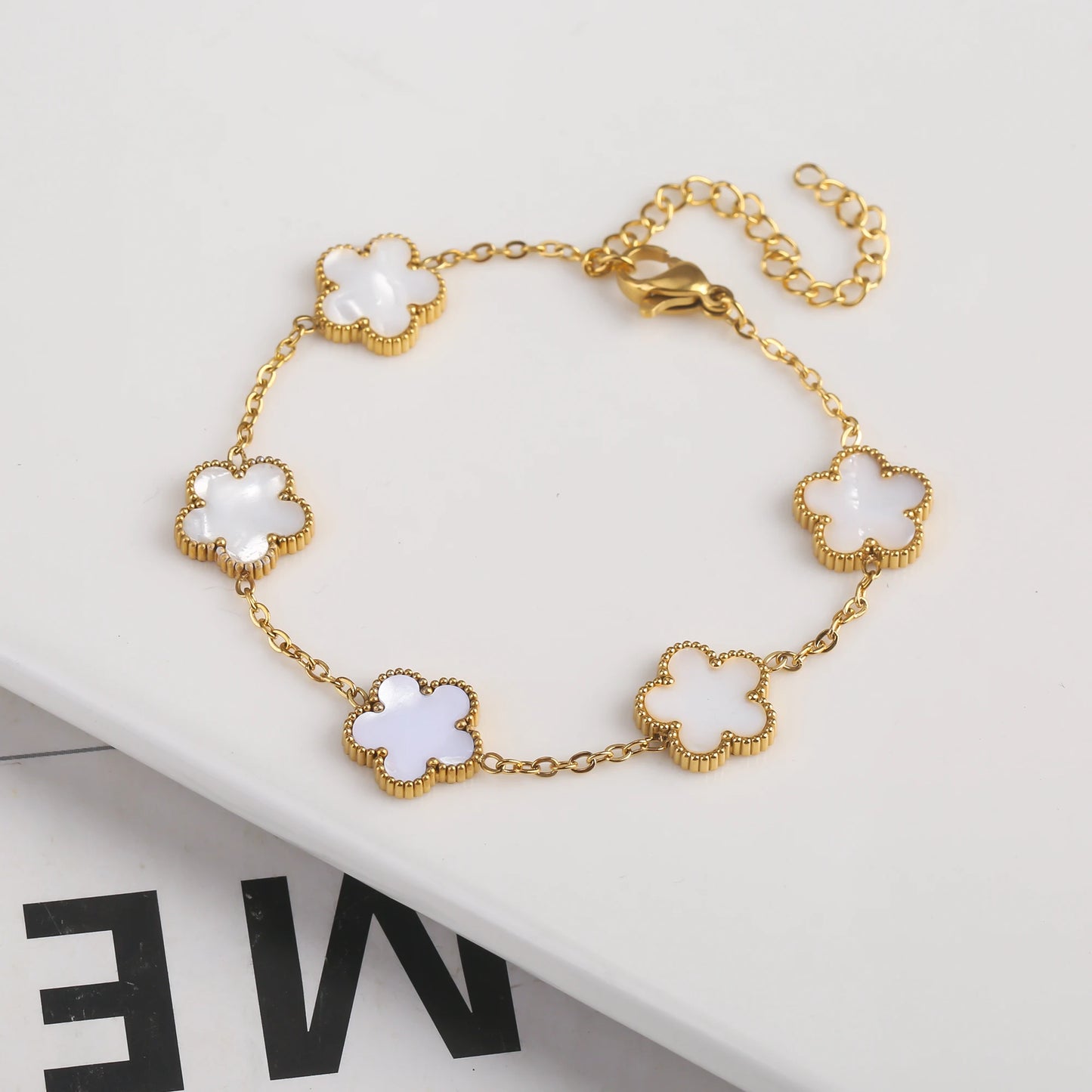 Adjustable New Design Gold Plated Plant Flower Bracelet With Five Leaf Petals Women's Luxury Gifts Clover