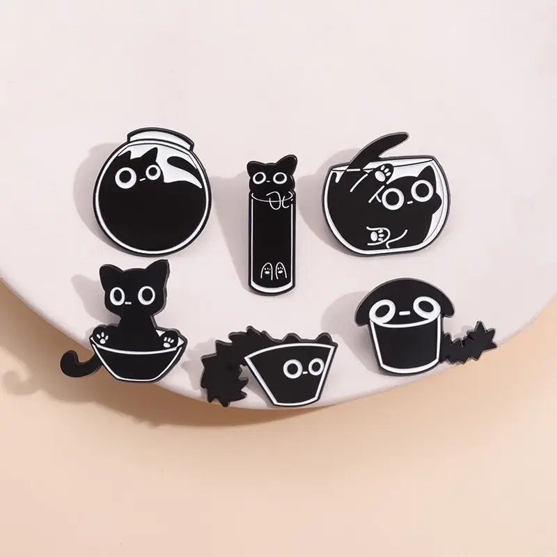 7Pcs/Cute Cat Enamel Pins